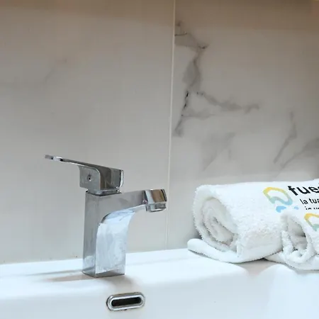 A42 - Ancona, Bilocale In Pieno Centro Apartamento Ancona