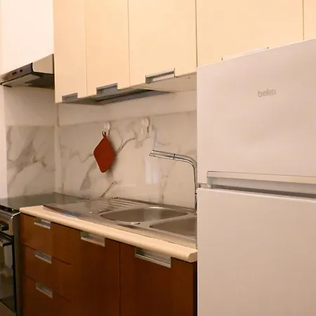 A42 - Ancona, Bilocale In Pieno Centro Apartamento *