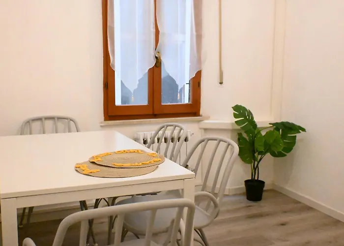 A42 - Ancona, Bilocale In Pieno Centro Διαμέρισμα