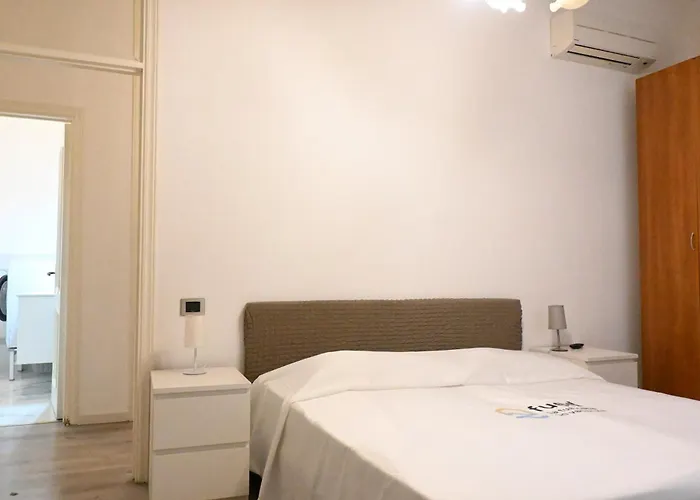 A42 - Ancona, Bilocale In Pieno Centro Ανκόνα